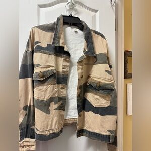Easel camo denim jacket